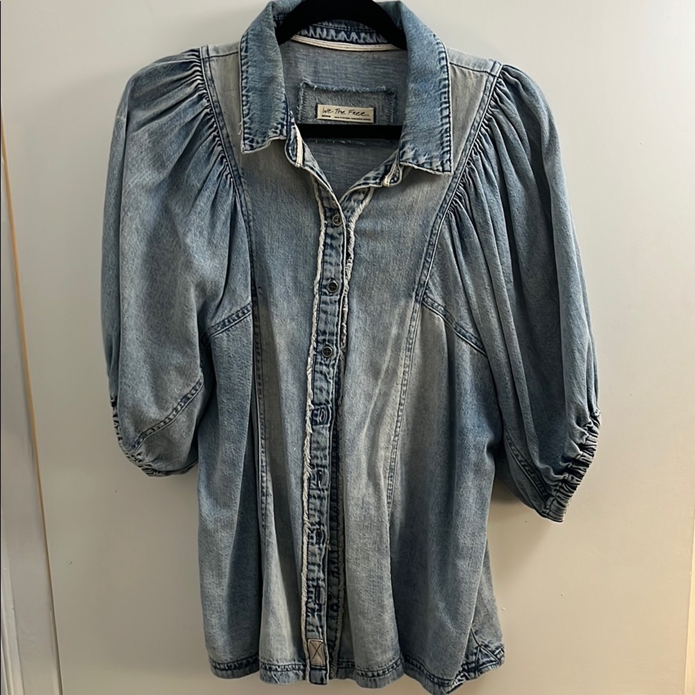 We The Free Denim Puff Sleeve Shirt Size M